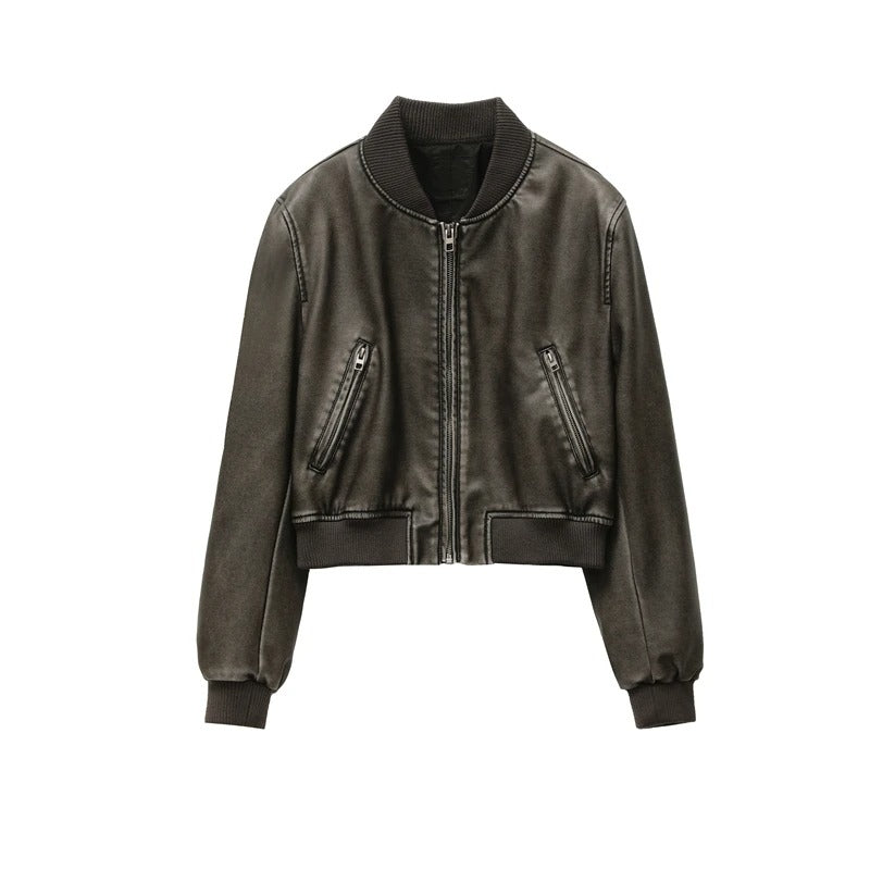 "Långärmad svart läderjacka för kvinnor med dragkedja i bikerstil, croppad design, perfekt för edgy look."