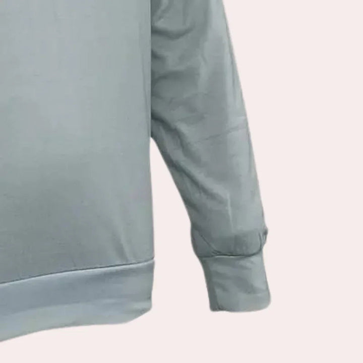 "Lättvikts gradienttröja för kvinnor, modern design, mjukt tyg i blå toner, casual och trendig stil."