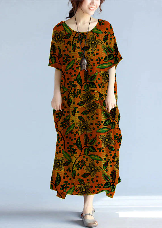 Maxi klänning dam med långa ärmar, luftig och oversized design. Perfekt för avslappnade och formella tillfällen.