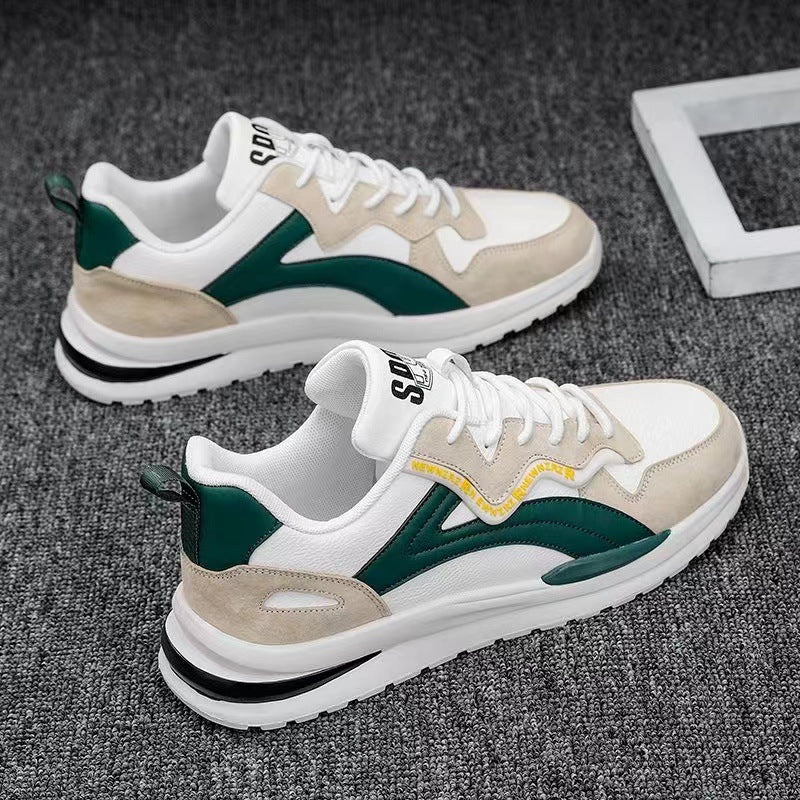Minimalistiska herrsneakers i suede med gummisula, elegant design perfekt för casual och smart casual outfits.