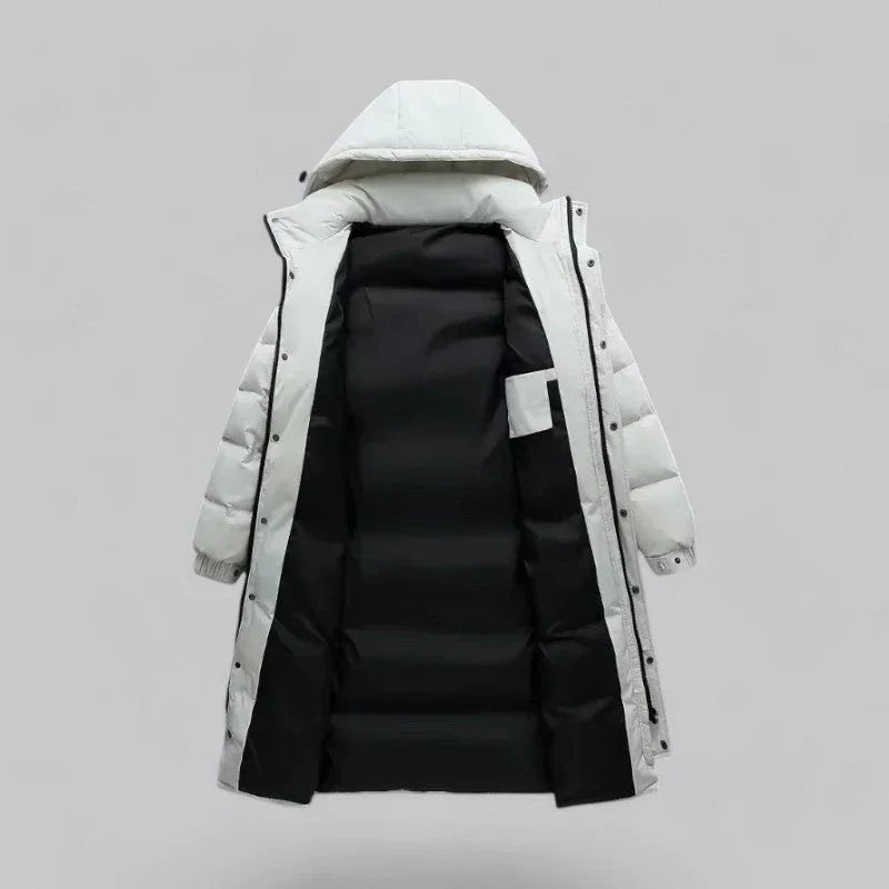 "Mäns lång puffer parka vinterjacka i svart, stilren och varm design, perfekt för kalla dagar och modern stil."