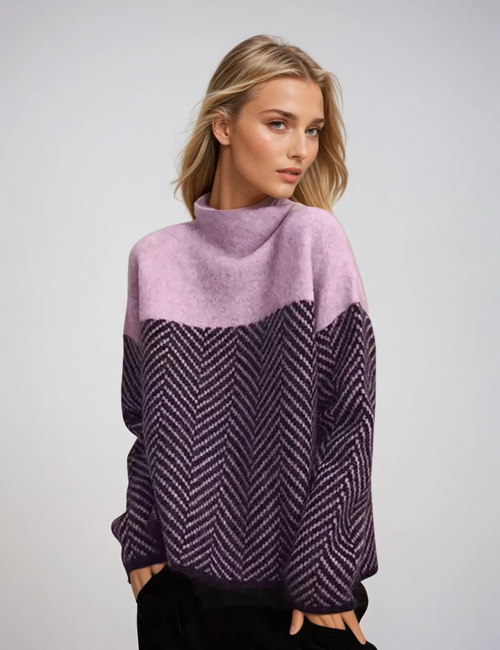 "Mönstrad dam turtleneck tröja i polyester, elegant design, bekväm och stilren, perfekt för jobb och fritid."