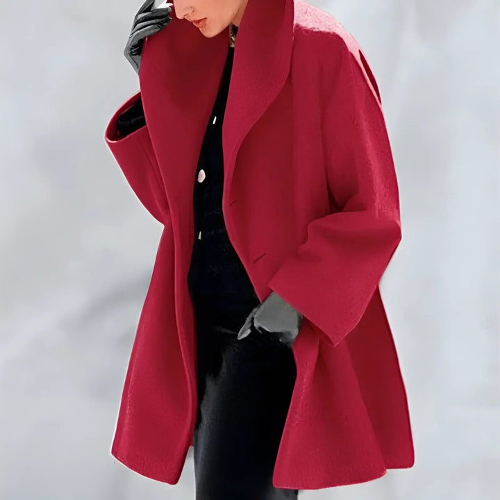 Modern damtrenchcoat med elegant design, värmande material. Perfekt för stil och skydd, passar alla tillfällen.