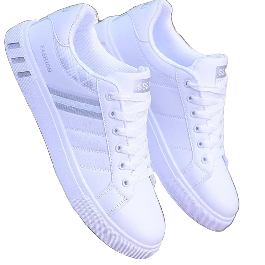 Modern herrsneakers med syntetisk ovandel, vadderad häl och halkfri sula, idealiska för sport och vardagsanvändning.