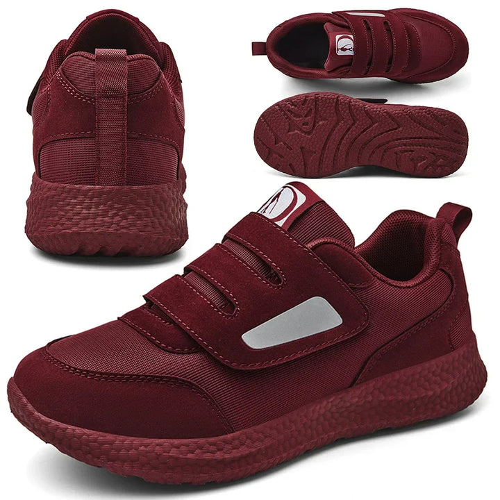 Ortopediska unisex slip-on sneakers för diabetiker med justerbar rem, anti-slip sula, rymlig passform och sportig design.