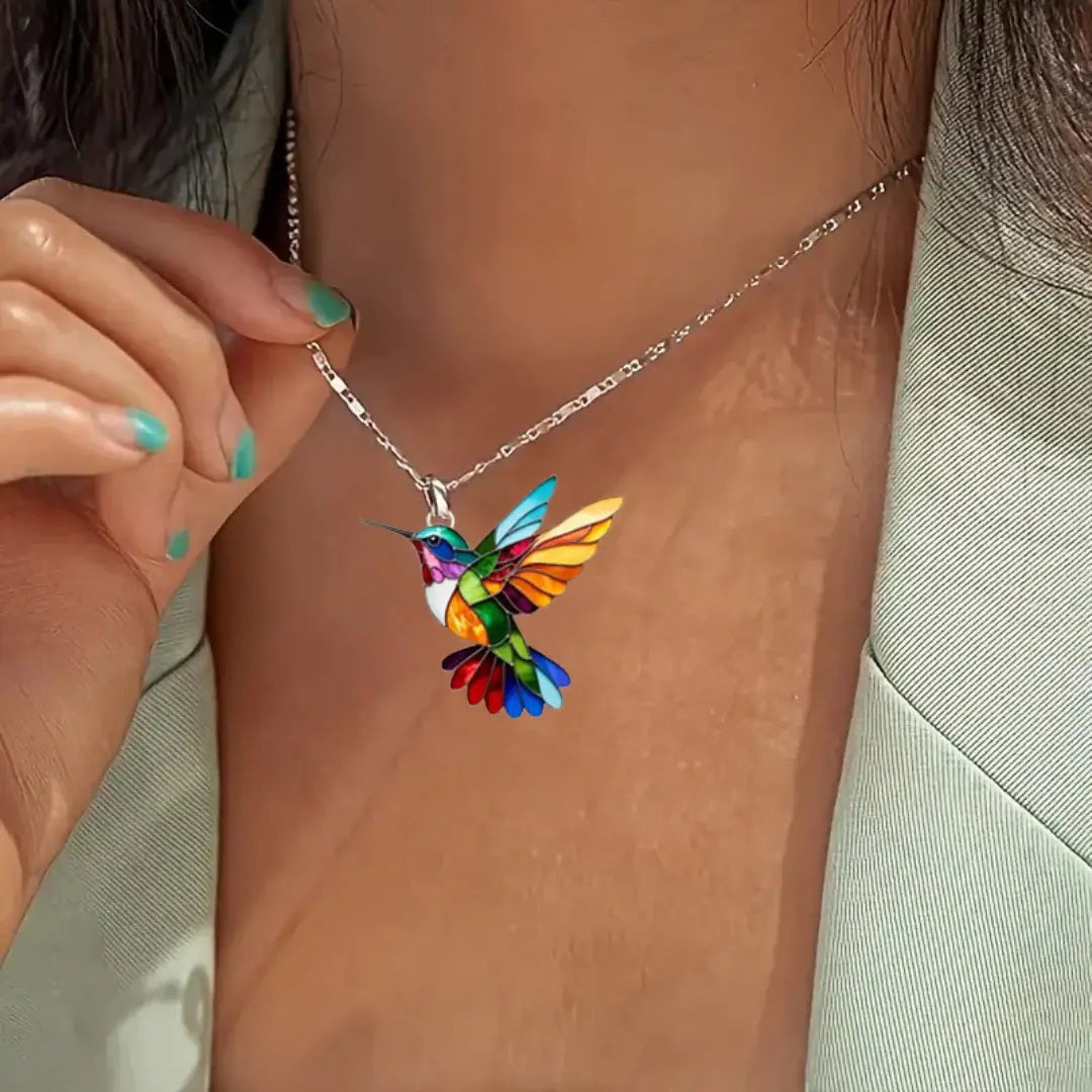 Elegan Kolibrihalsband: En Symbol för Frihet och Förnyelse