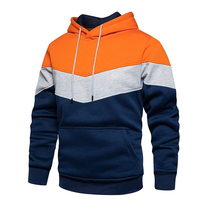 "Patchwork Fleece Hoodie för män i mjuk fleece med unik lapptäcksdesign, perfekt för avslappnad stil och komfort."