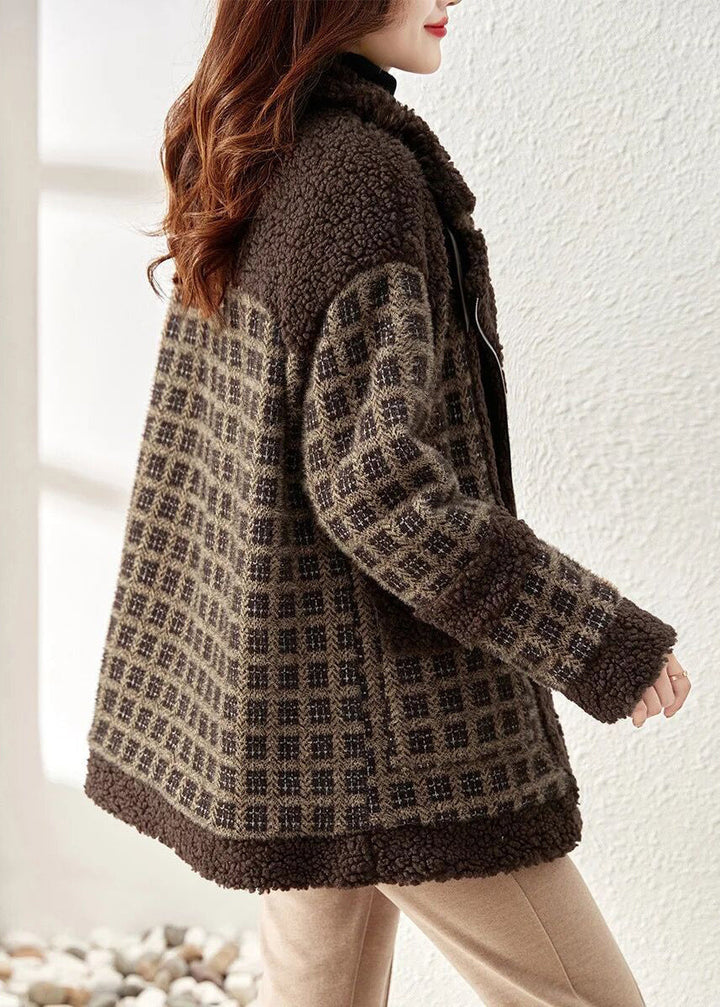 "Patchwork damjacka med dragkedja och teddyfinish, modern och trendig stil för kyliga dagar"