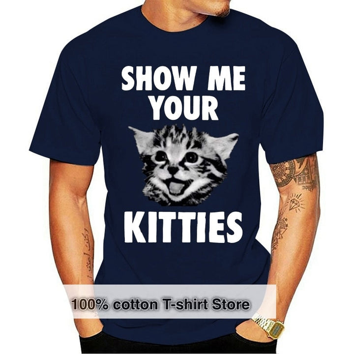 Herr T-shirt med kattmotiv "Show Me Your Kitties" i vintage-stil, tillgänglig i flera färger för kattälskare.