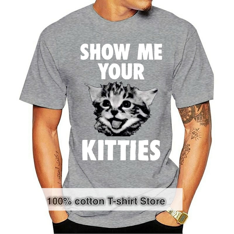 Herr T-shirt med kattmotiv "Show Me Your Kitties" i vintage-stil, tillgänglig i flera färger för kattälskare.