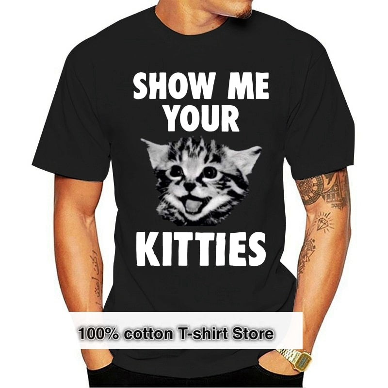 Herr T-shirt med kattmotiv "Show Me Your Kitties" i vintage-stil, tillgänglig i flera färger för kattälskare.
