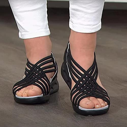 "Sportiga kvinnors sandaler med kilklack, retro stil, beige färg, bekväm passform för sommar, halkfria sulor."