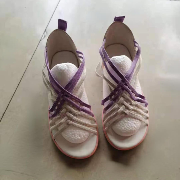"Sportiga kvinnors sandaler med kilklack, retro stil, beige färg, bekväm passform för sommar, halkfria sulor."