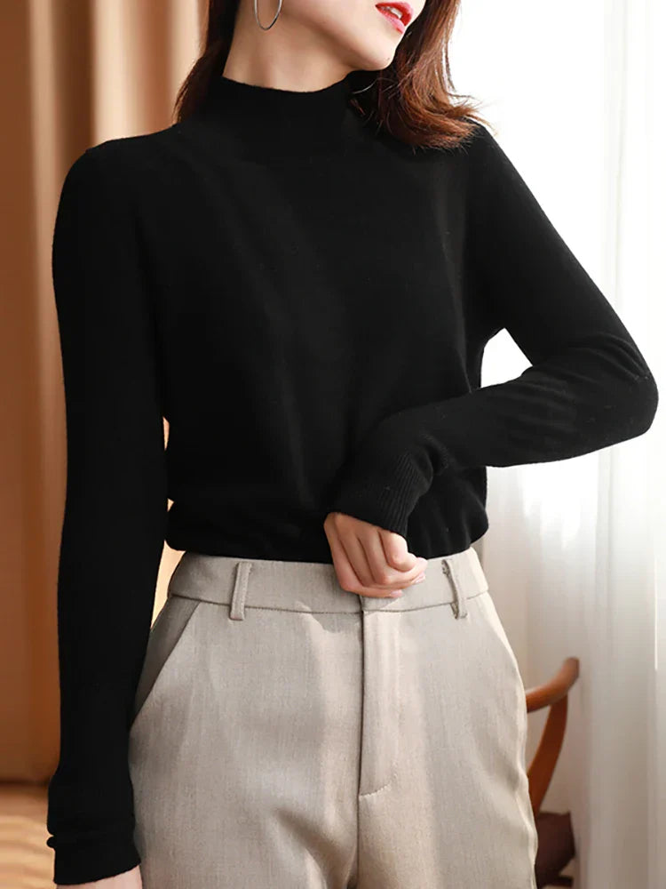 "Stickad dam turtleneck tröja, långärmad och varm, framifrån för eleganta höst- och vinterdagar, slank passform."