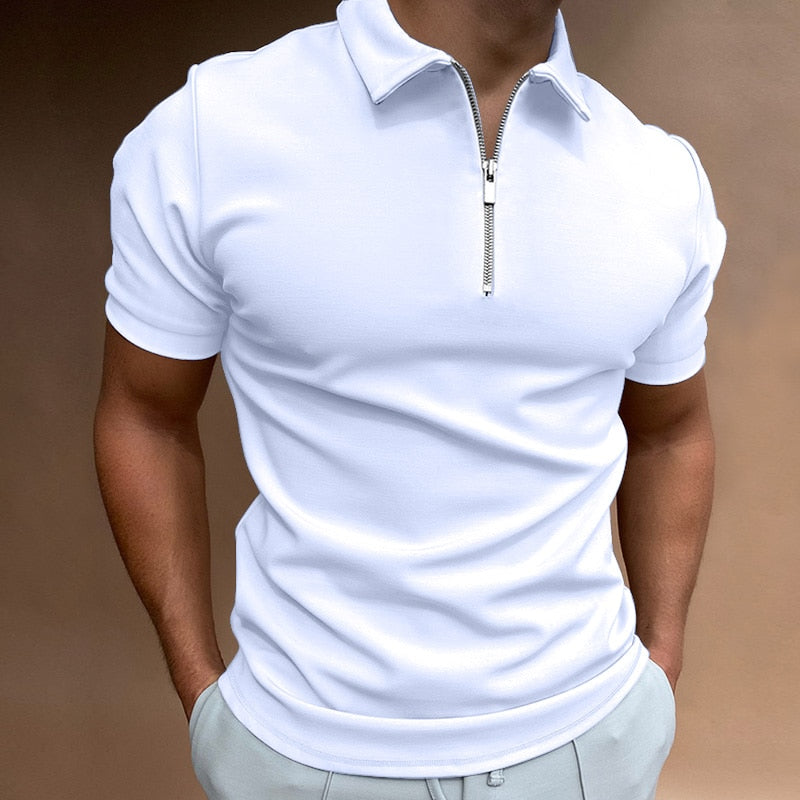Stilren herrpoloshirt med dragkedja och korta ärmar, perfekt för avslappnade tillfällen.