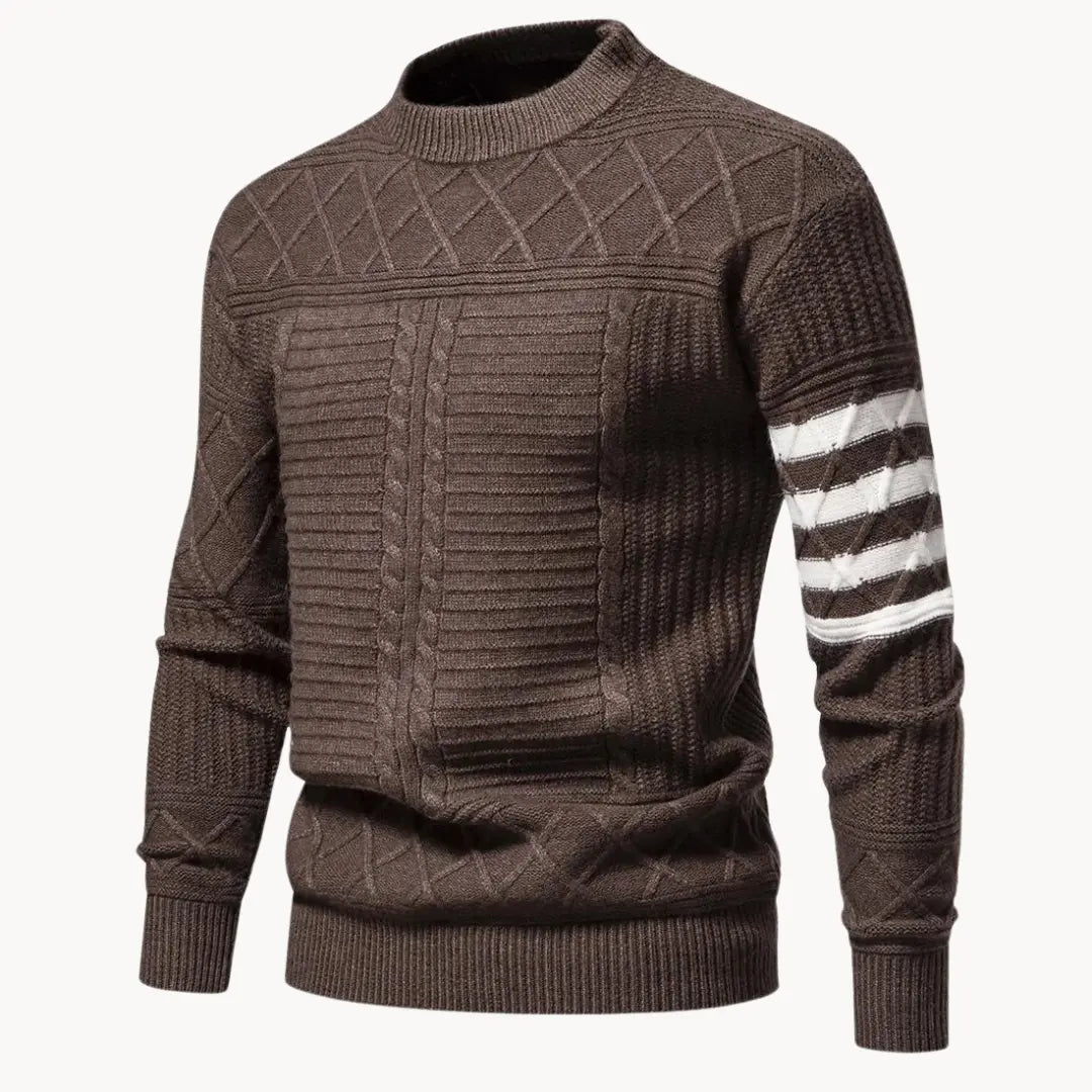 "Stilren herrtröja crewneck med ribbdetaljer och modern siluett. Perfekt för vardag och semi-formella tillfällen."