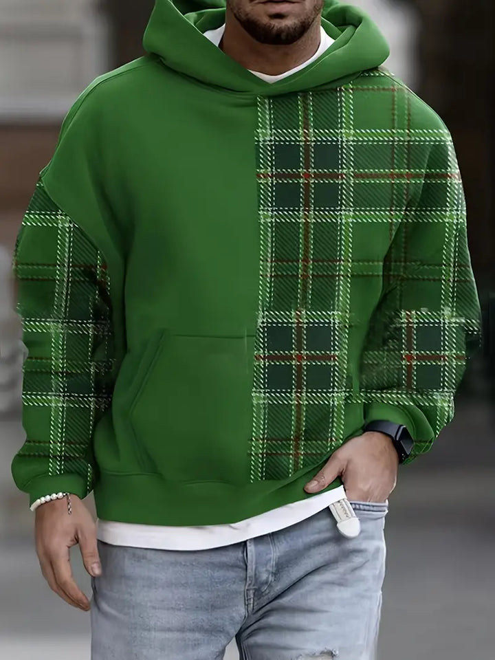 "Stilren mäns hoodie med rutigt mönster i bomullsblandning, bekväm och trendig design för alla tillfällen."