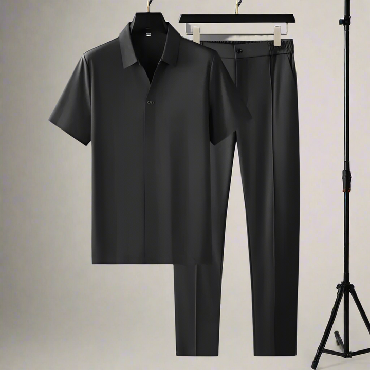 "Stilrent herr tweed polo set med korta ärmar, luftig passform, klassisk design för vår- och höstsäsongen."