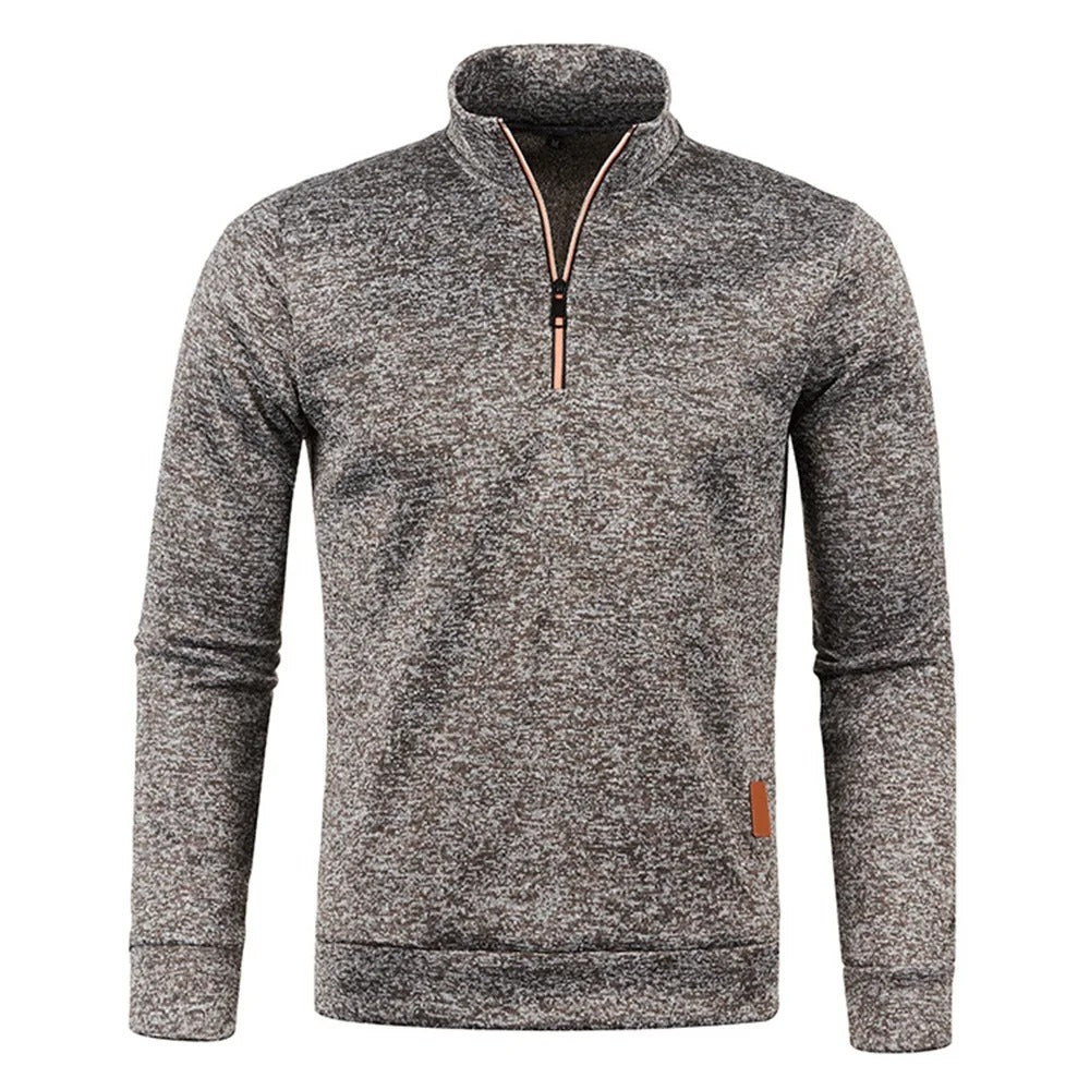 "Stylish herrpullover i tjockt tyg med halv dragkedja; turtleneck, enfärgad, långärmad för värme och komfort."