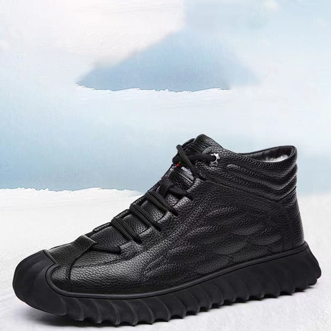 "Tidlösa svarta herrskor för vinter, med elastisk syntetmaterial och elegant design, passar formella och avslappnade tillfäll