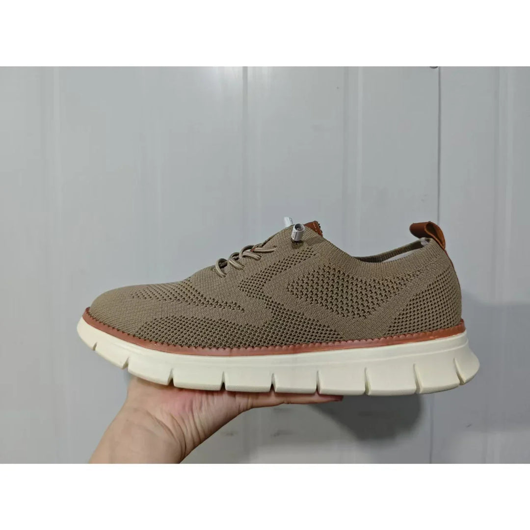 "Trendiga herrsneakers i flera färger, stilren design, anpassningsbara för komfort och mångsidiga användningsområden."