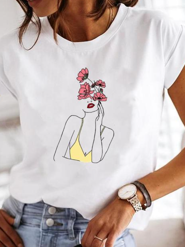 Tryckt T-shirt för kvinnor i bomullsblandning med modern design och smickrande passform, perfekt för garderoben.