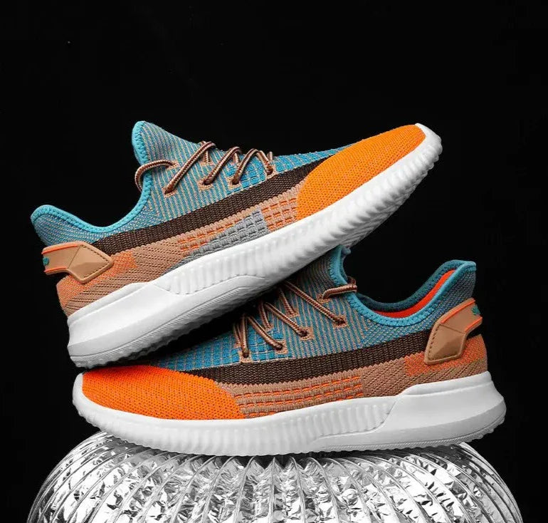 "Ultralätta, bekväma sneakers för herrar och damer, sida vy, andningsbar mesh med vadderad innersula för optimal komfort"