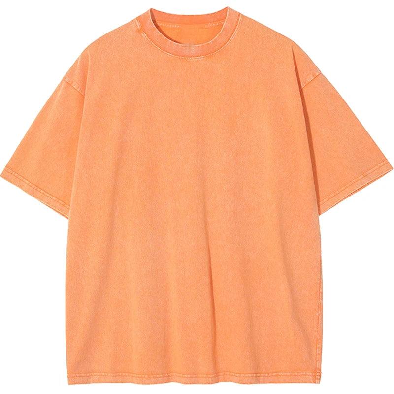 "Unisex T-shirt i vintage stil med O-hals, tvättad effekt, bekväm passform för herr och dam, perfekt för casual stil."