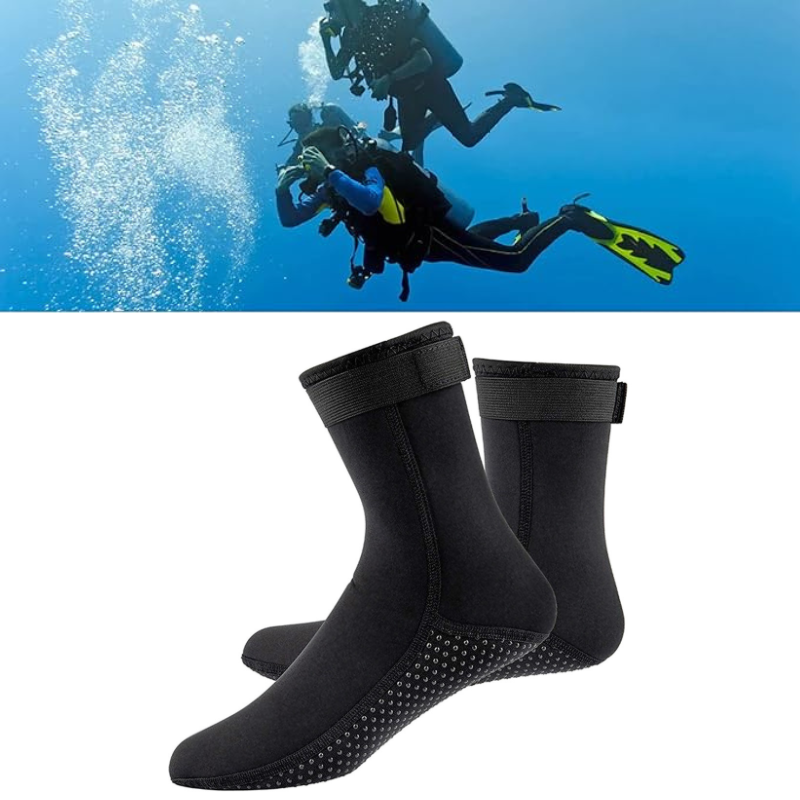 "Unisex halkfria dyksockor i neopren 3mm, svart med gummisilikonmönster, perfekt för vattenäventyr och värmeskydd."