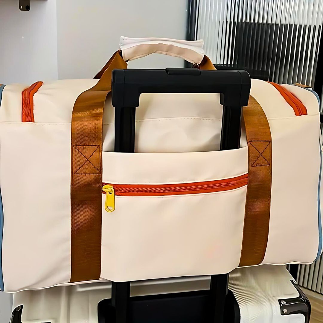 "Unisex helg resväska, multifunktionell design, slitstarkt syntetiskt tyg, justerbar rem, flera fickor och fack."