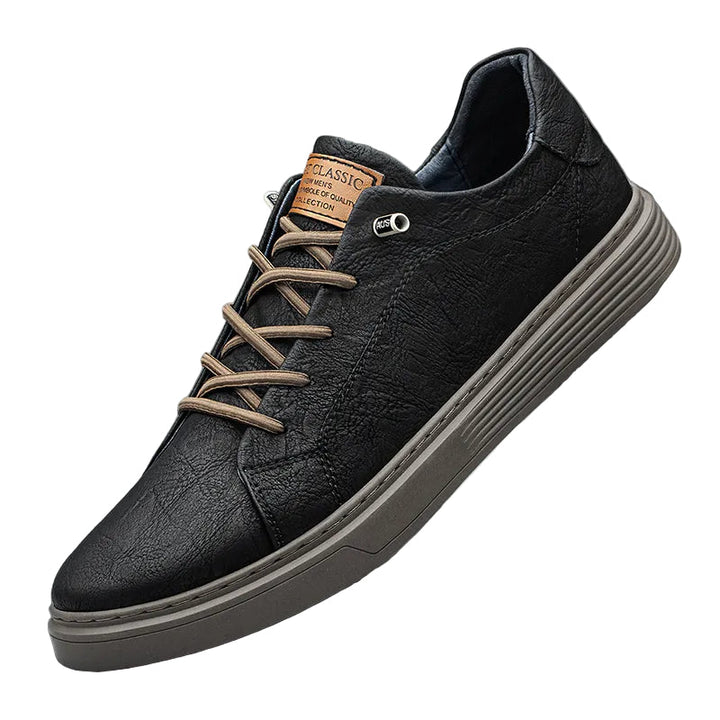 Unisex sneakers i veganskt material, neutral färgpalett, idealiska för varje tillfälle, med slitstark gummisula.