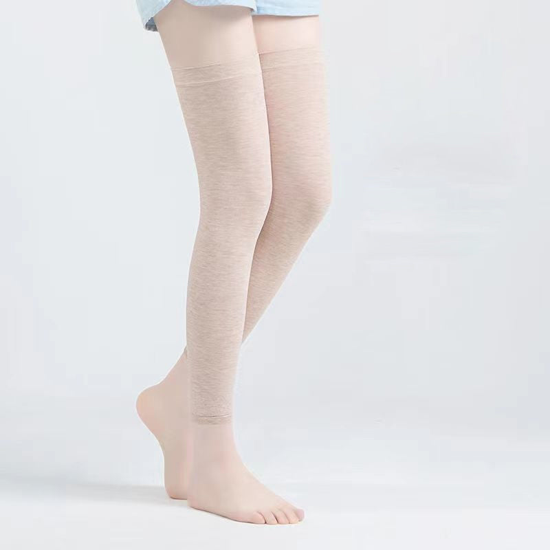 "Unisex sommarandningsbara knästrumpor med elastisk passform i grå, hud och svart, perfekt för stil och komfort."