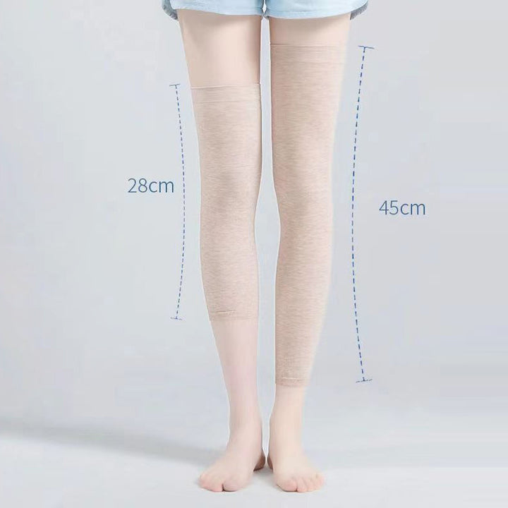 "Unisex sommarandningsbara knästrumpor med elastisk passform i grå, hud och svart, perfekt för stil och komfort."