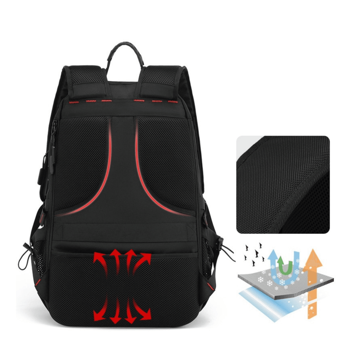 "Vattentät 50L ryggsäck för äventyr, framifrån. Slitstark polyester, modern design, USB-port för laddning."