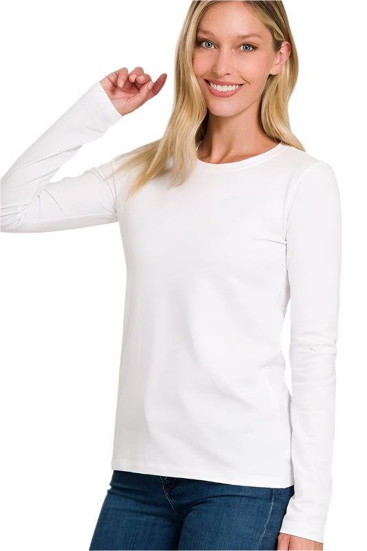 "Vit långärmad dam T-shirt med crew neck, perfekt passform, tidlös design, del av mångsidig basgarderob."