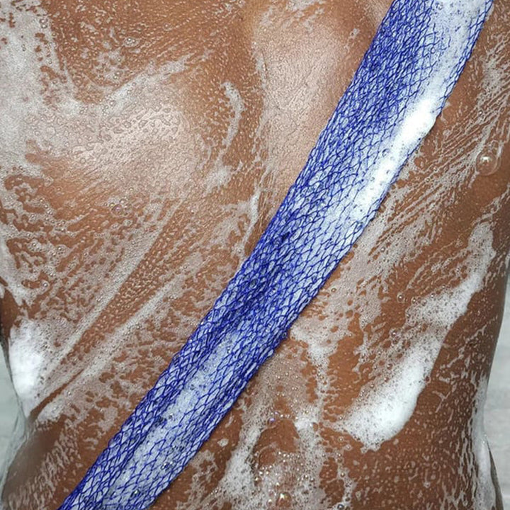 "Afrikanskt exfolieringsnät i nylon, blått, grovmaskigt för effektiv hudvård. Perfekt för hela kroppen, även svåråtkomliga om