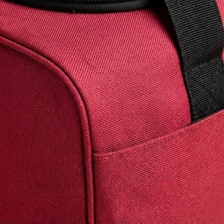 Lättvikts Airlite kabinväska, unisex design. Optimal för weekendresor och snabb packning.