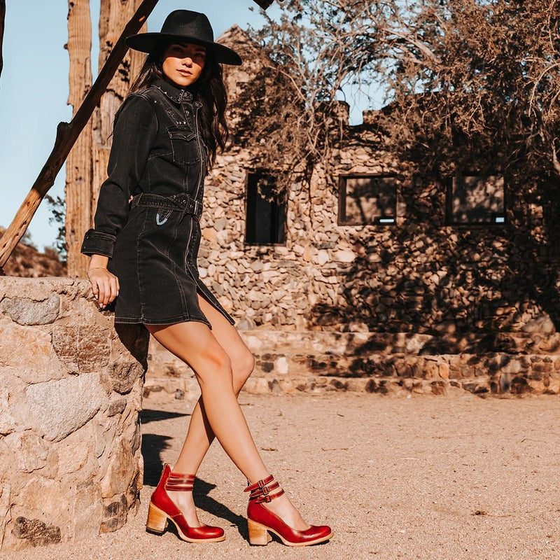 Eleganta Amalia pumps, tidlösa damklackskor som kombinerar stil och bekvämlighet.
