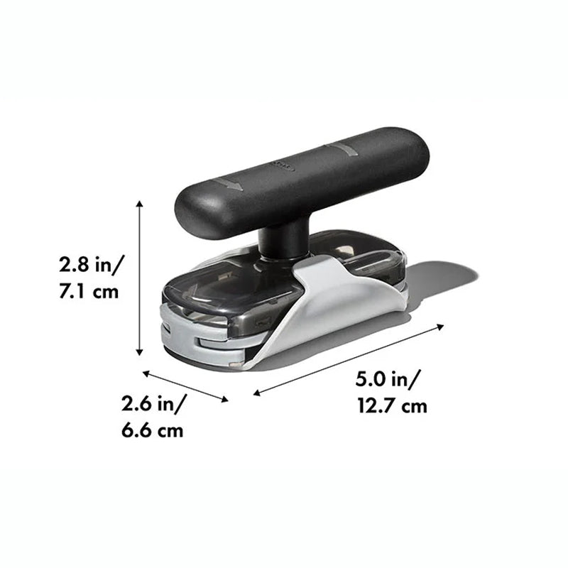 "Arbetsbesparande burköppnare med ergonomiskt handtag, rostfritt stål, justerbar för olika kapsylstorlekar."