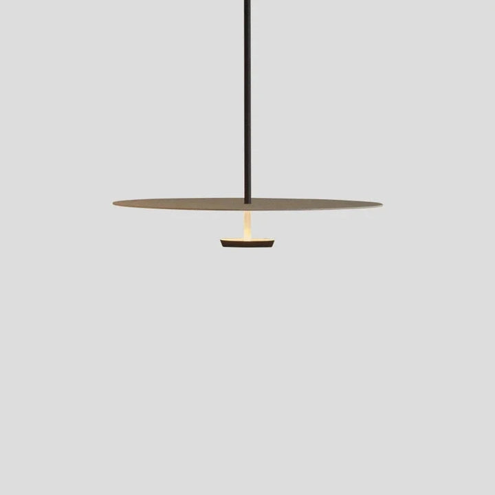 ArcLumi modern hänglampa med integrerad LED-belysning. Ger ett behagligt och energisnålt ljus till ditt rum.