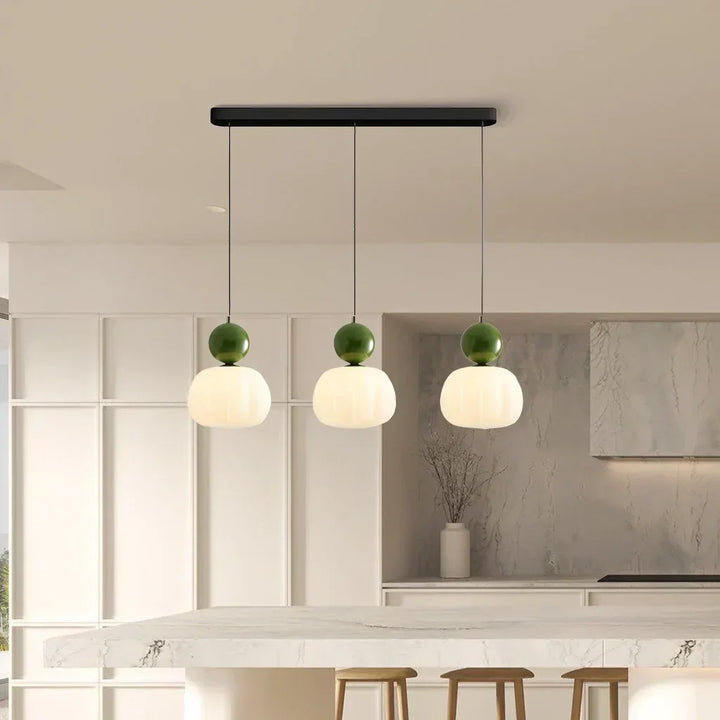 Justerbar LED-lampa i Art Deco stil, pendel som skapar mysbelysning.