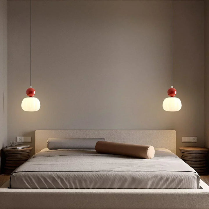 Elegant Art Deco taklampa med LED, justerbar för optimal inomhusbelysning.