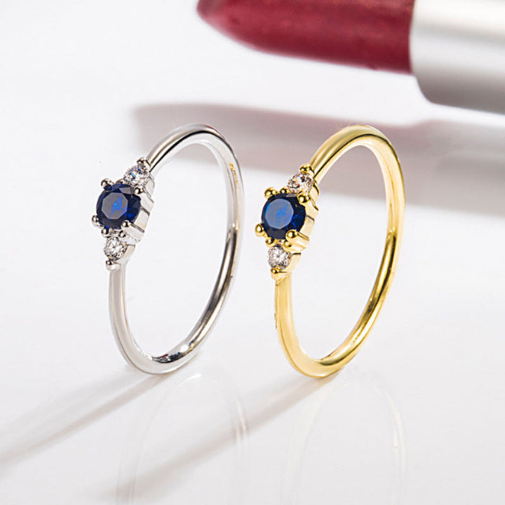 Art Déco-ring i koppar för män och kvinnor, eleganta vitguld och gyllene nyanser, tidlös design, accessoarer.