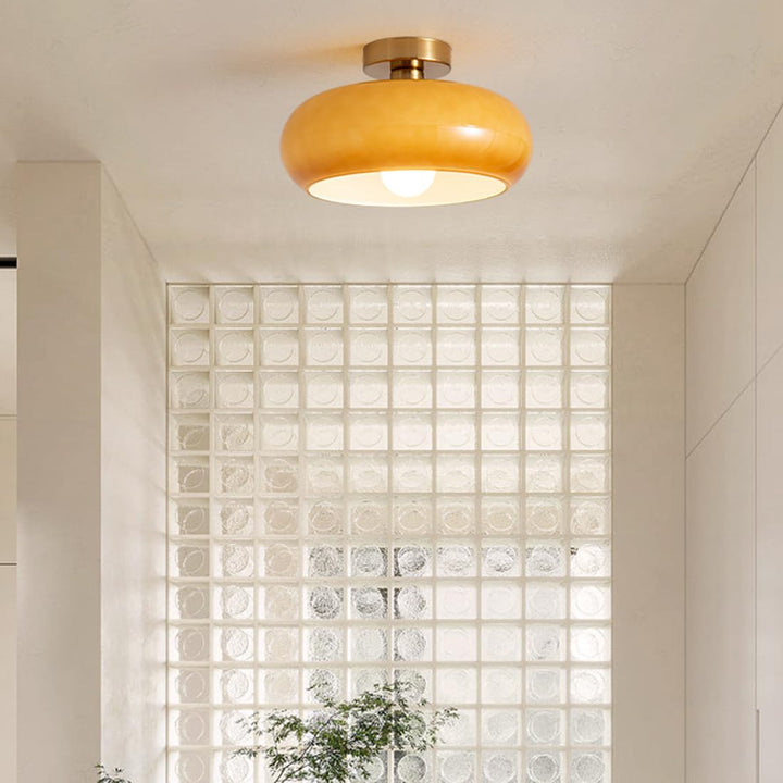 Art Deco taklampa, rund. Kompletterar din heminredning, perfekt som takmonterad belysning.