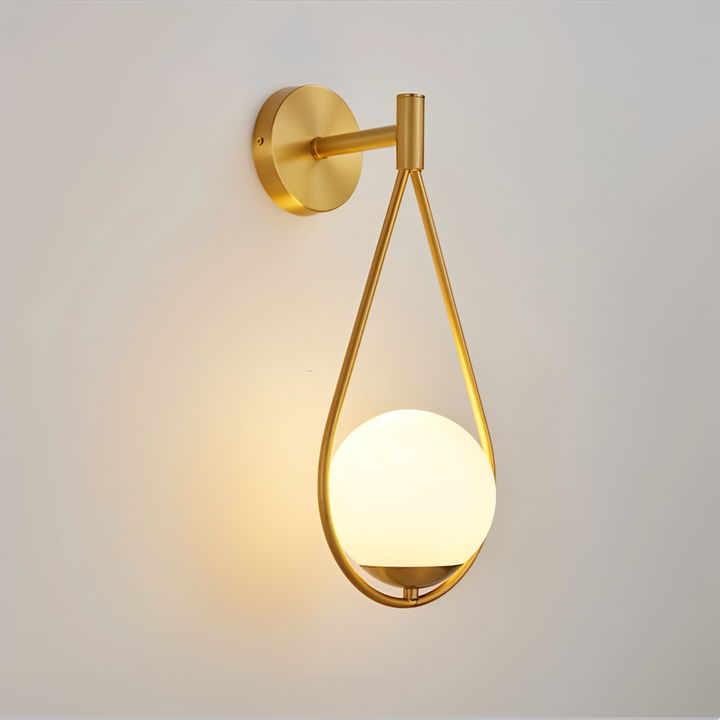 ArtLoop designlampa, droppformad vägglampa med modern LED-teknik för inomhusbruk.