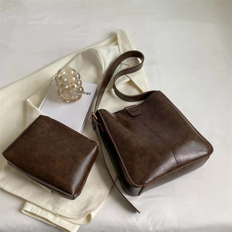 Set om 4 retro tygkassar – Hållbara & stilrena shoppingväskor