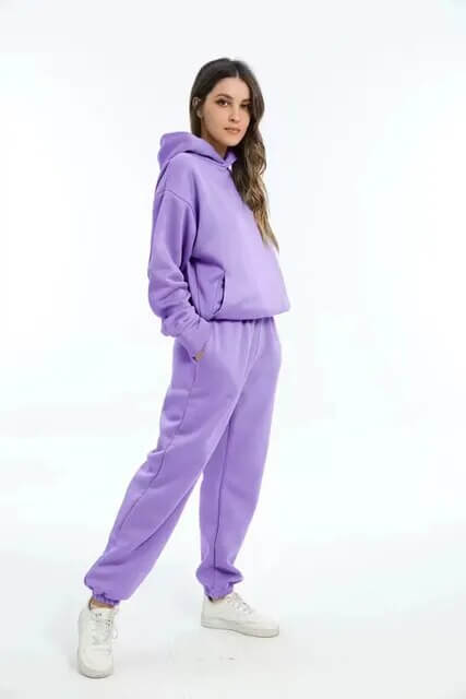 Tvådelad avslappnad lounge-set med oversized hoodie