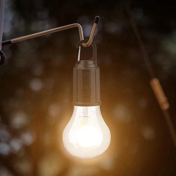"Bärbar retro hängande lampa med vintage design och Type-C laddning, perfekt för utomhusbruk som camping och trädgård."