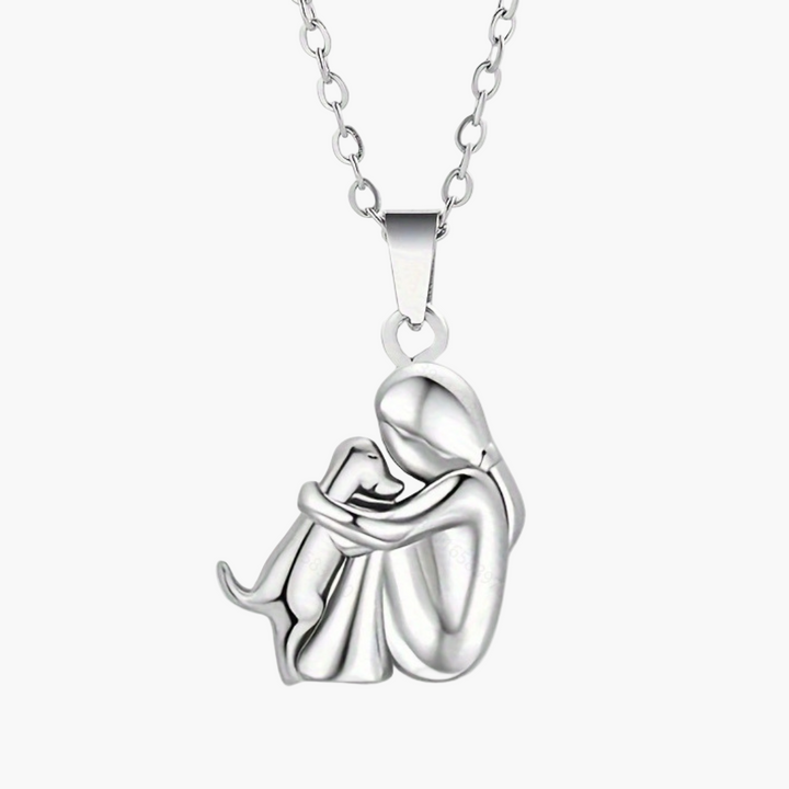 Lekfullt barnhalsband med hundsymbol, ett meningsfullt smycke för unga hundälskare. Utmärkt gåva.