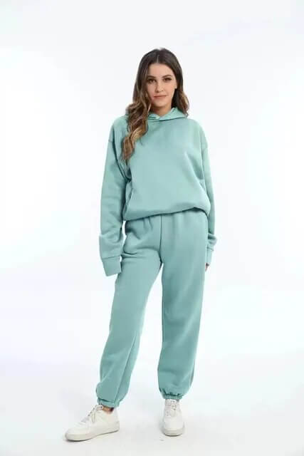 Tvådelad avslappnad lounge-set med oversized hoodie